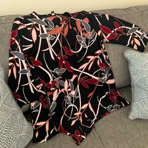 Alfani Woman’s stretch oversized shirt with zipperSize 1x and 3/4 sleeves